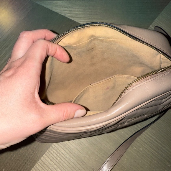 Gucci GG Marmont Small Camera Bag – Pale Pink / Taupe Quilted Leather - Picture 9 of 13